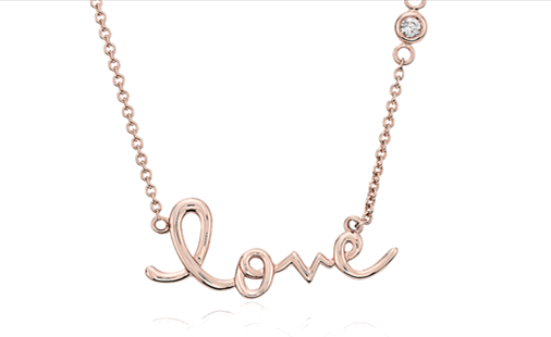 BLUE NILE “LOVE”项链 BLUE NILE “LOVE”项链