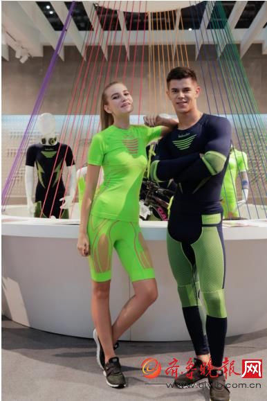 柏堡龙：3D设计天衣无缝，智能科技引领时尚新潮
